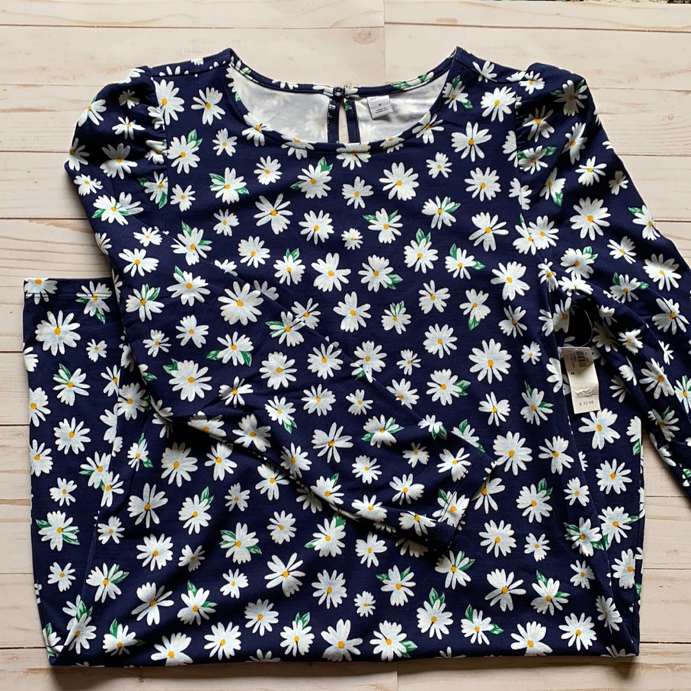 Old Navy Flower Above Knee Dress NWT